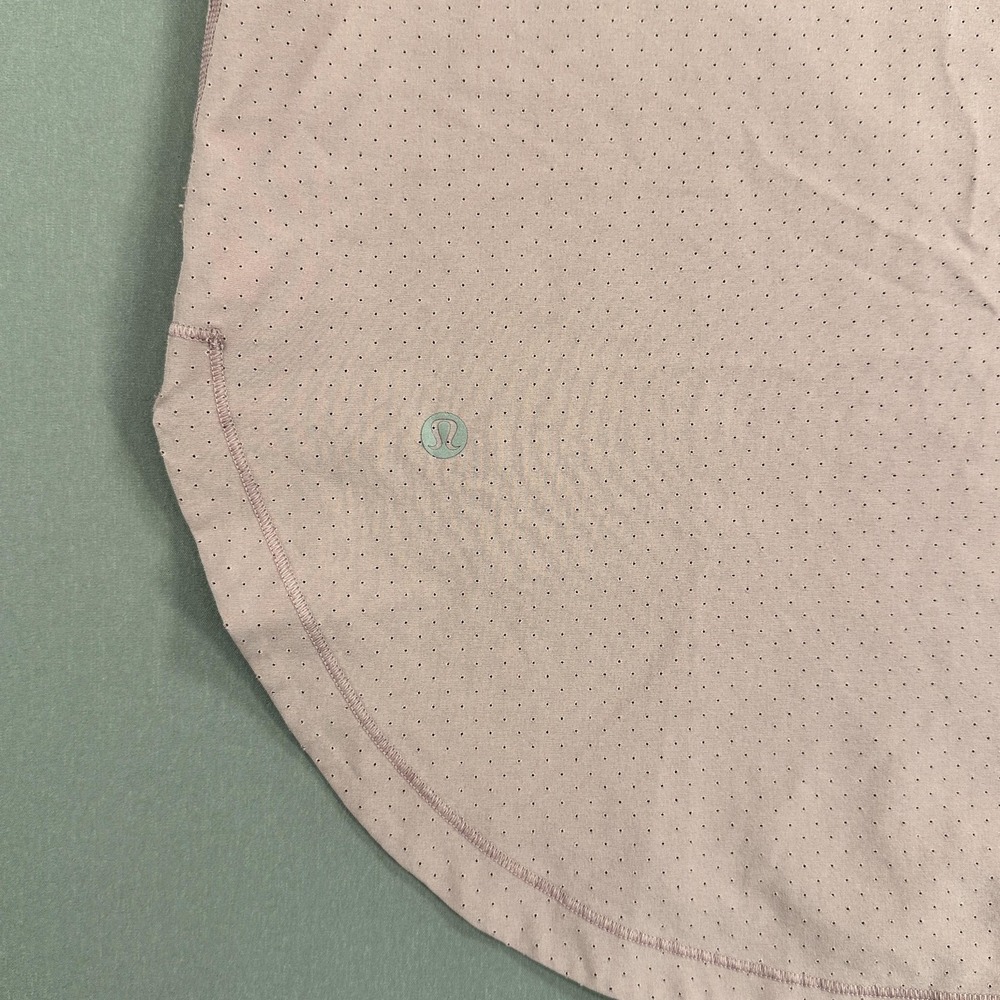 Lululemon Tank Top Womens Apx:Medium Pink Perforated Racerback Athletic Running - Picture 2 of 7